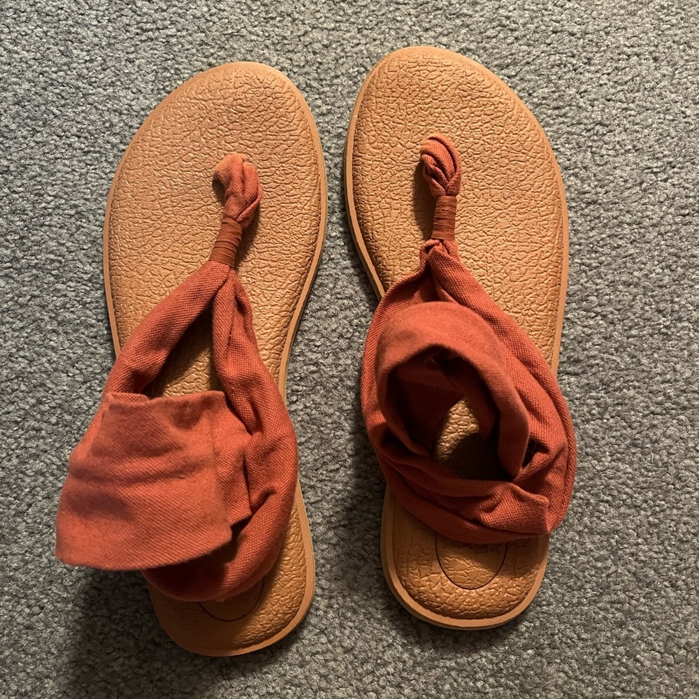 Sanuk Sandals